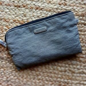 Baggallini  Wristlet